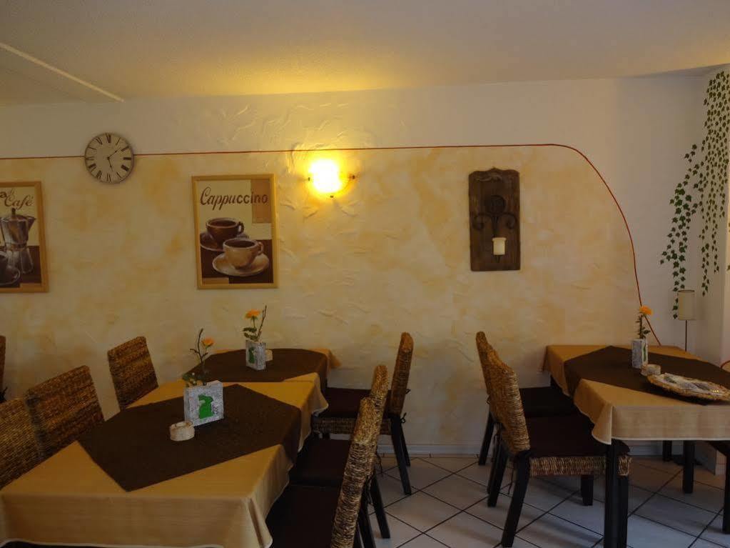 鲁斯特 Gastehaus Gluck Wir Haben Immer Eintrittskarten Fur Den Europa-Park Fur Sie!酒店 外观 照片